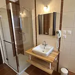 Bobrowy Dwor Bed & Breakfast