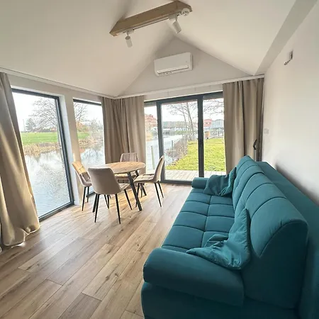 Nocleg ze śniadaniem Bobrowy Dwór 4*