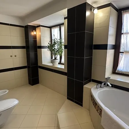 Bobrowy Dwór 4* Szelków Stary