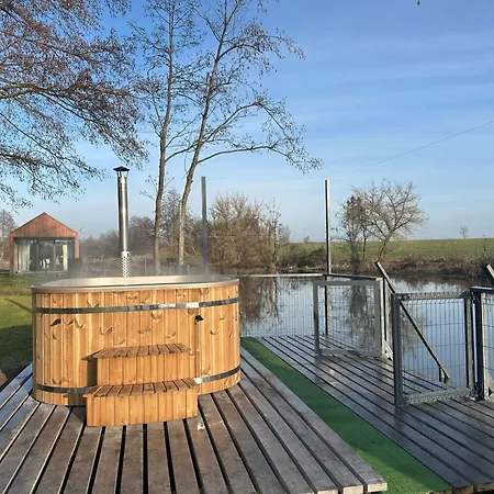 Bobrowy Dwór Nocleg ze śniadaniem