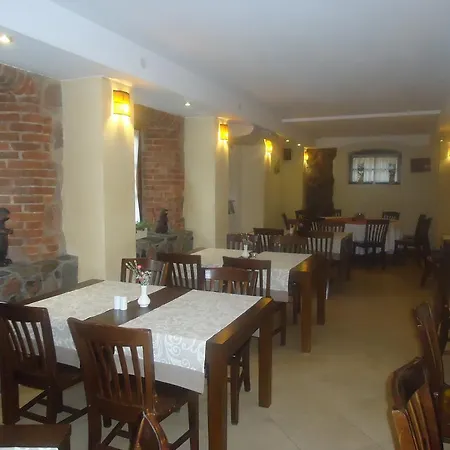 Alojamento de Acomodação e Pequeno-almoço Bobrowy Dwór