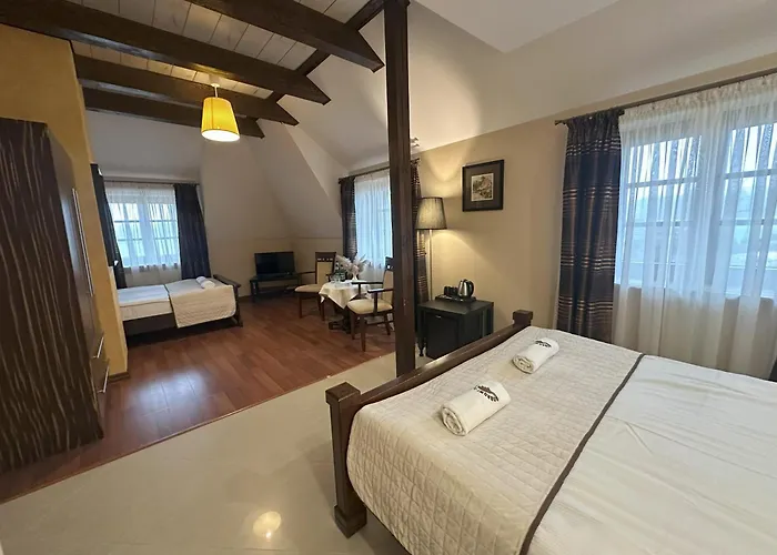 Bobrowy Dwór Szelków Stary