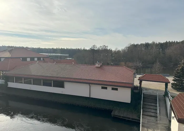 Bobrowy Dwór 4* Szelków Stary