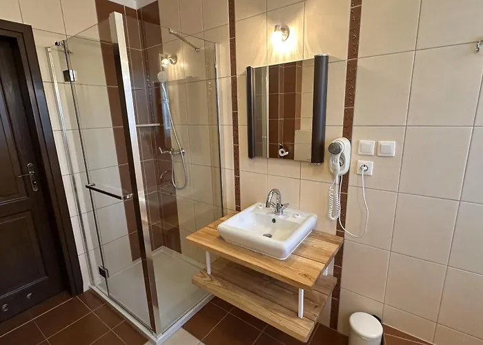 Bobrowy Dwór Nocleg ze śniadaniem